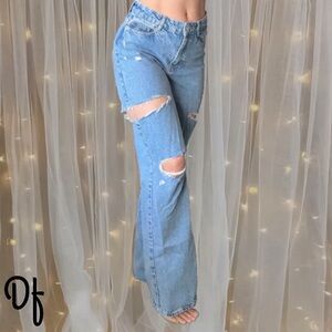 Zara Light Blue Distressed High-Rise Wide Leg Jeans Size 4